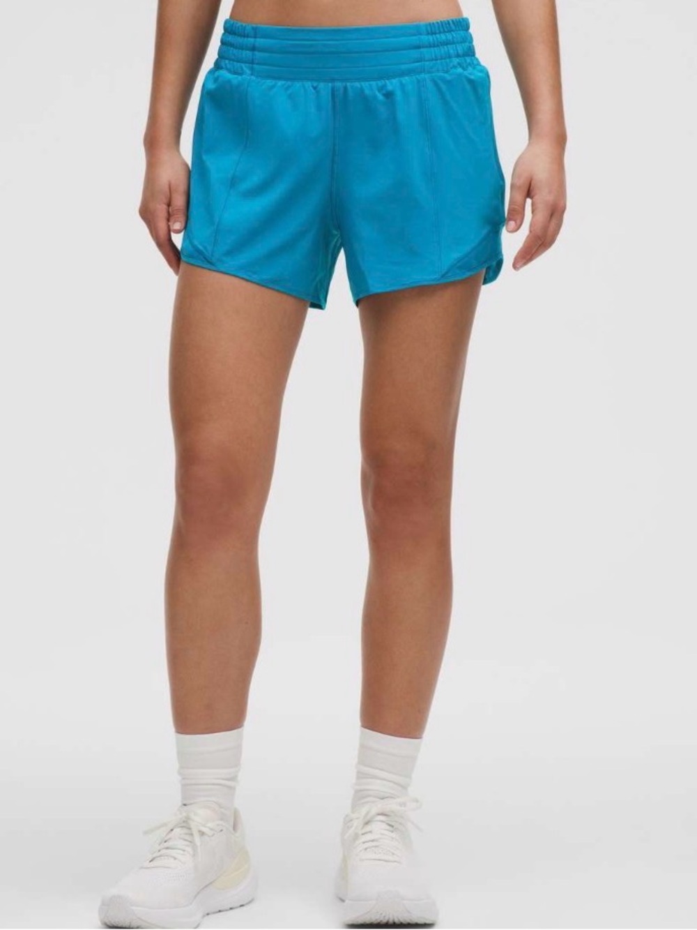 Lululemon Hotty Hot High-Rise Lined Short 4" in Hawaiian Blue